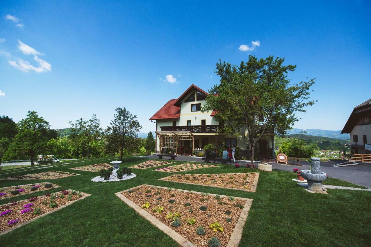 Adventure Farm Bed and Breakfast Store Εξωτερικό φωτογραφία